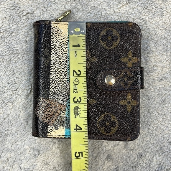 Louis Vuitton Limited Edition Groom Compact Snap Zip Wallet Bellboy Monogram - Picture 17 of 17